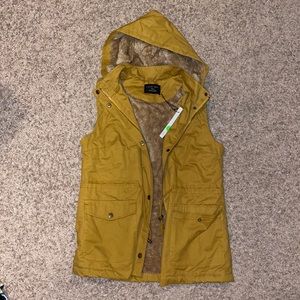 Boutique Dark Yellow Furry Vest Size S NWT